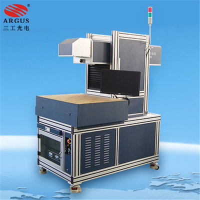 三工激光圣誕用品激光鏤空切割機 放心省心，工業(yè)潤滑油的關(guān)鍵角色